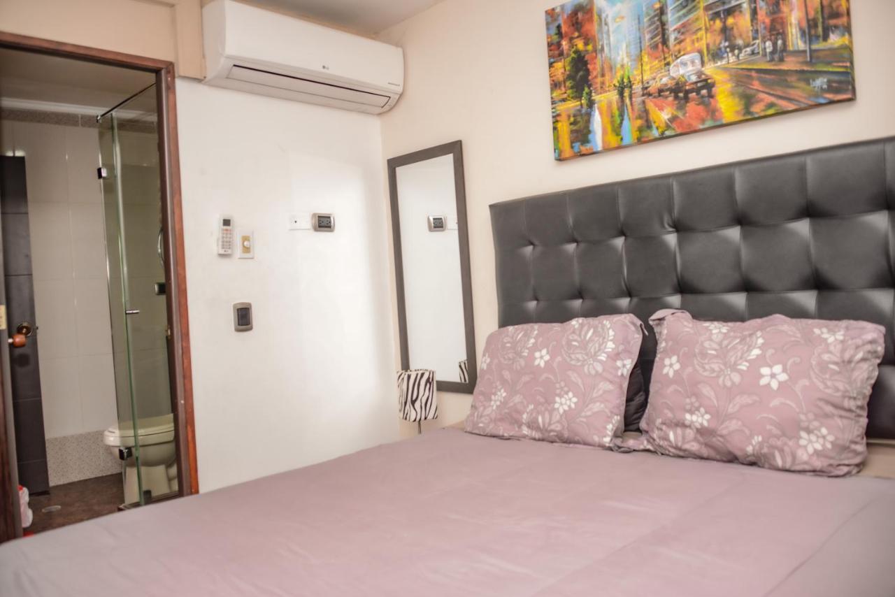 מדיין Calle 10 Suites מראה חיצוני תמונה