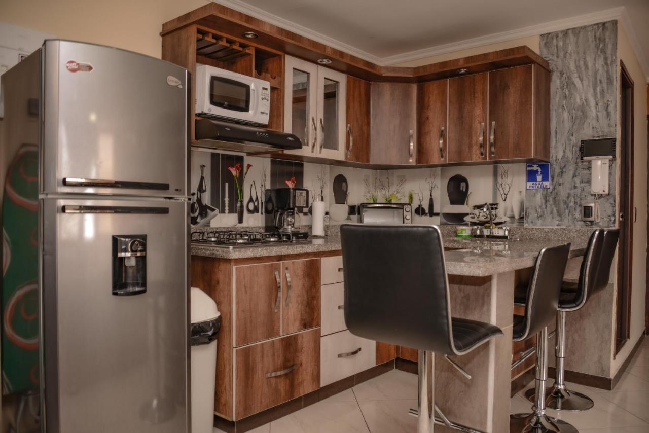 מדיין Calle 10 Suites מראה חיצוני תמונה