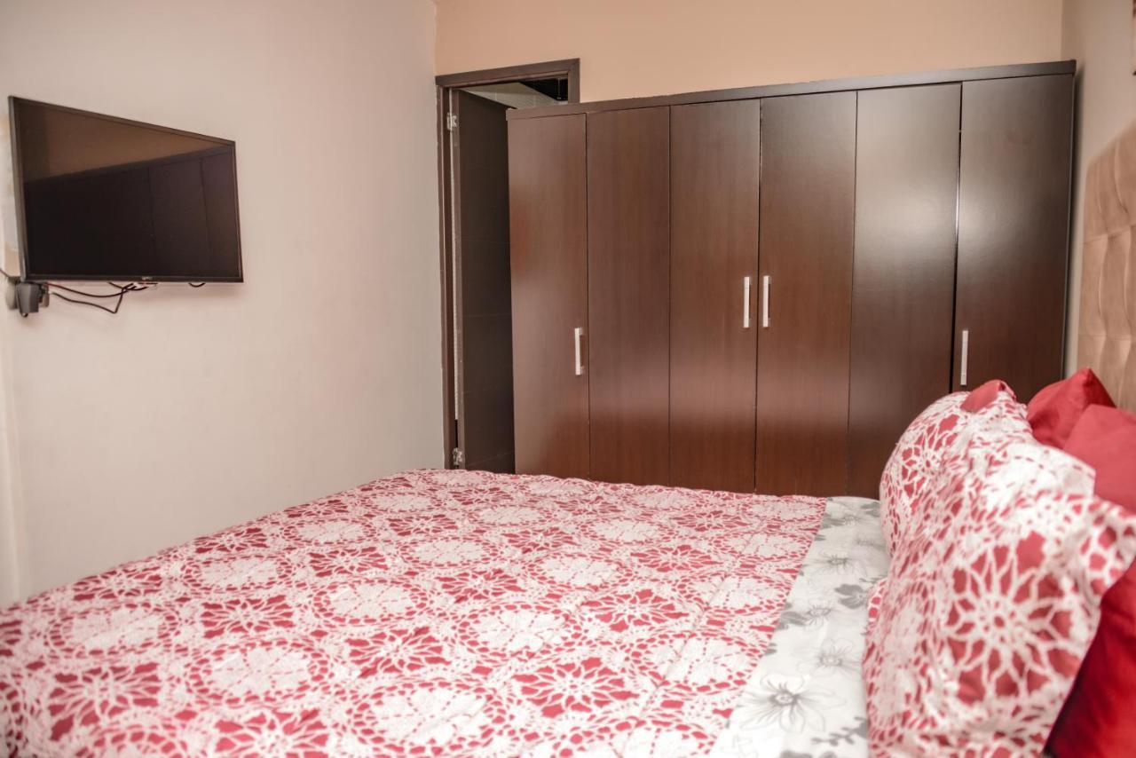 מדיין Calle 10 Suites מראה חיצוני תמונה
