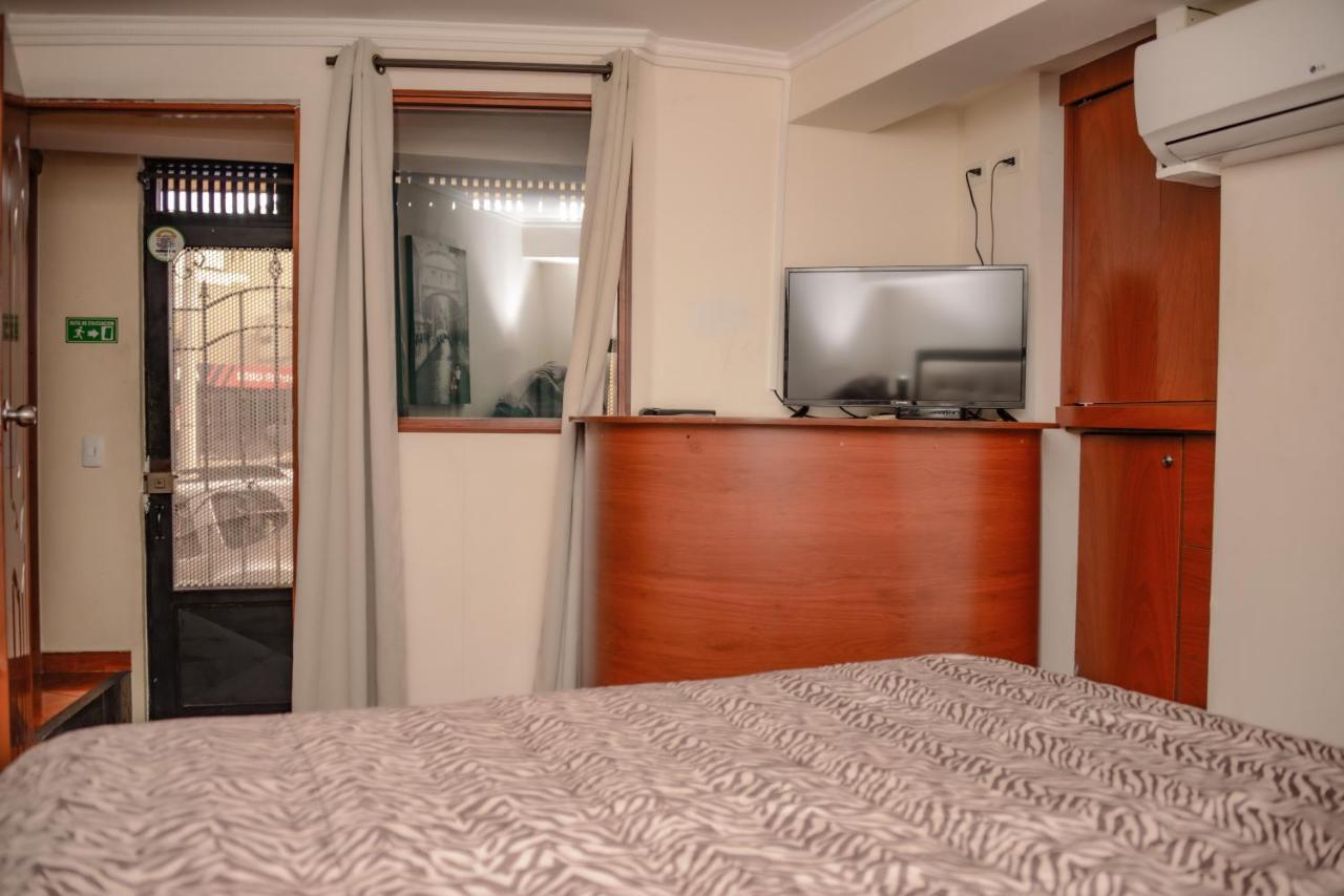 מדיין Calle 10 Suites מראה חיצוני תמונה
