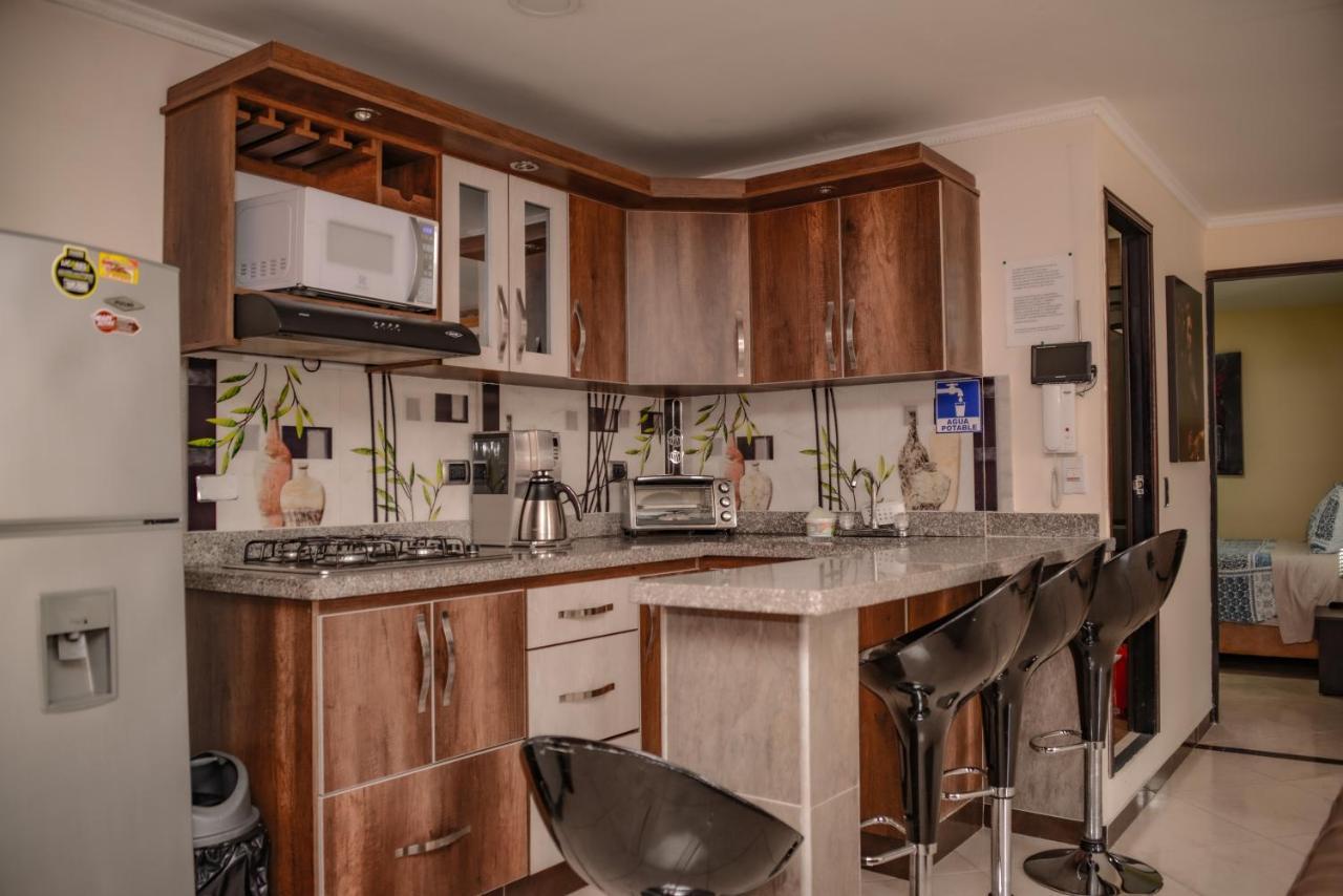 מדיין Calle 10 Suites מראה חיצוני תמונה