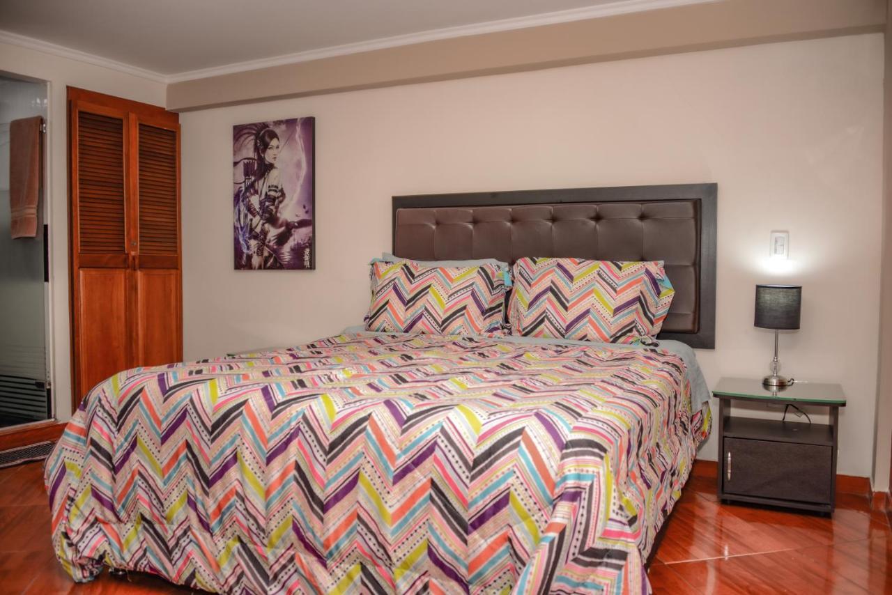 מדיין Calle 10 Suites מראה חיצוני תמונה
