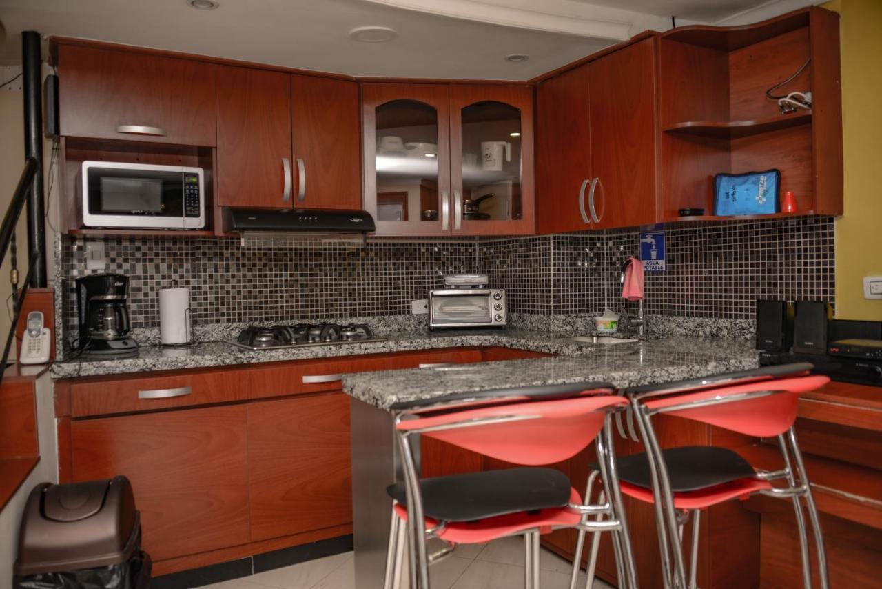 מדיין Calle 10 Suites מראה חיצוני תמונה