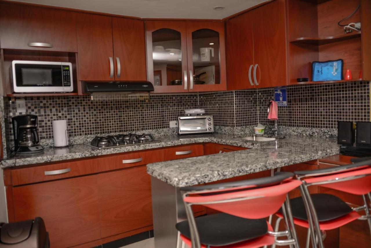 מדיין Calle 10 Suites מראה חיצוני תמונה